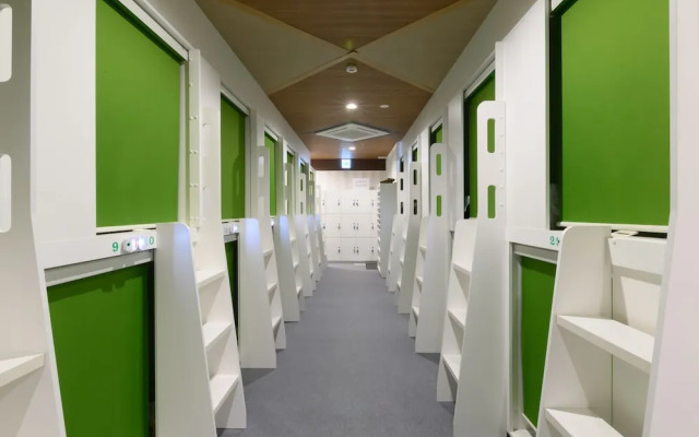 Tabist Capsule Inn Kasakake