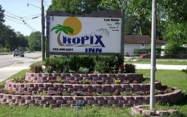 Tropix Inn