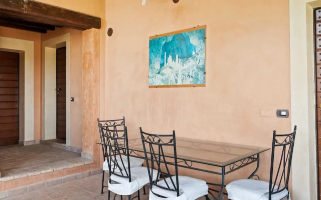 Elegant Apartment Only 1 Hour From Rome
