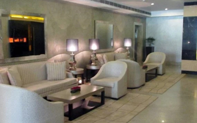 Edenpark New Delhi (Qutab Hotel)
