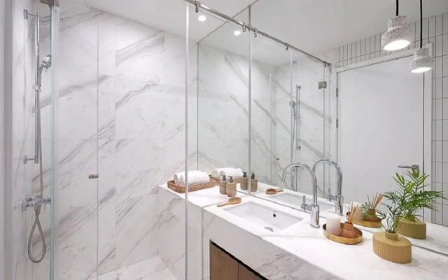 basePLUS-Binjiang Serviced Apartment