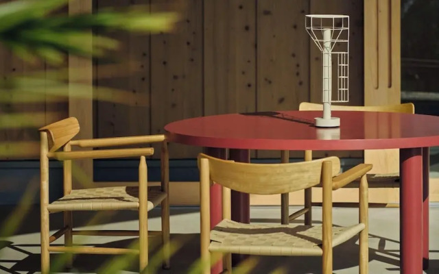 YAWN YARD Kouri Island