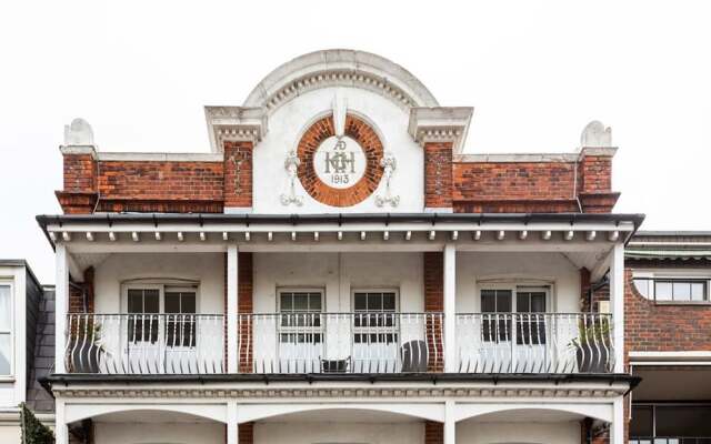 hotelImage