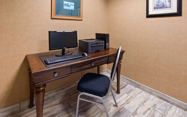Best Western Leesburg Hotel & Conference Center