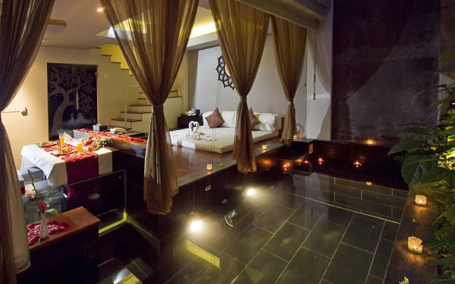 18 Suite Villa Loft by AMITHYA