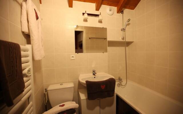 LES Chalets D'adrien N° 4 : 5 Pièces 10 Personnes / 5 Rooms 10 People