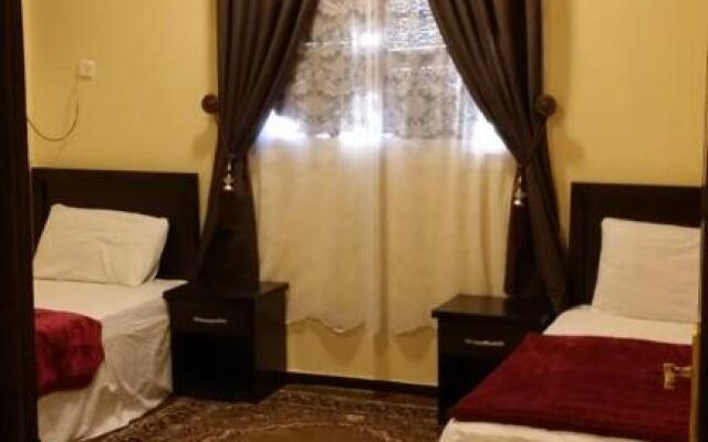 العييري للوحات المفروشة تبوك 2