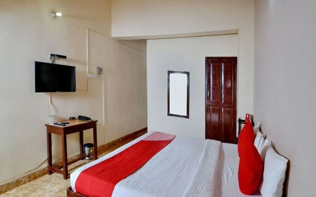 OYO 8024 Hacienda Guest House