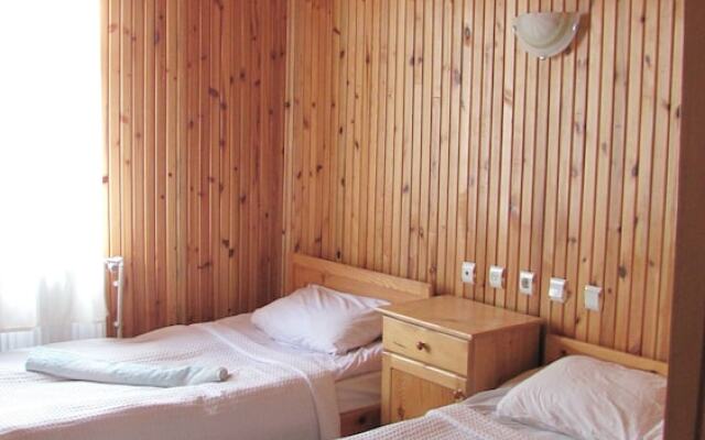 Kackar Pension