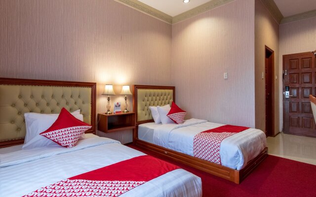 Super OYO Capital O 293 Mutiara Hijau Suites Syariah