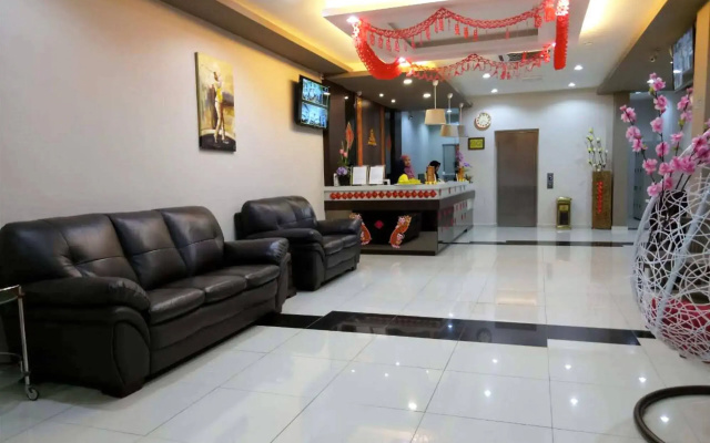 Royale Hotel