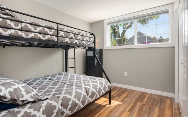 Seattle Vacation Home: The Milky Way
