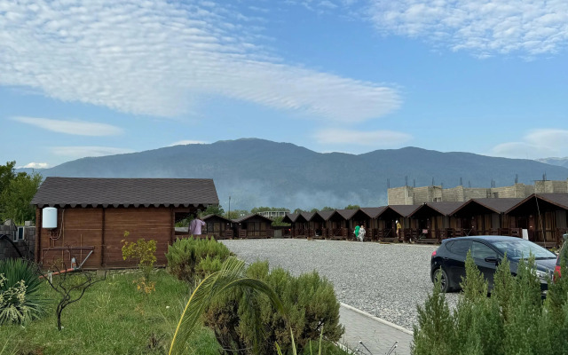 Поляна (Алахадзы)