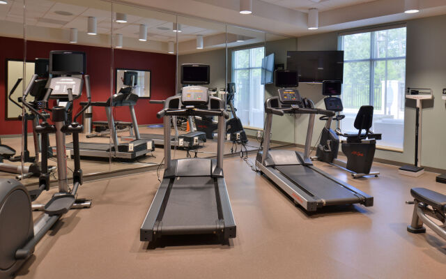 Crowne Plaza Shenandoah - The Woodlands Area by IHG