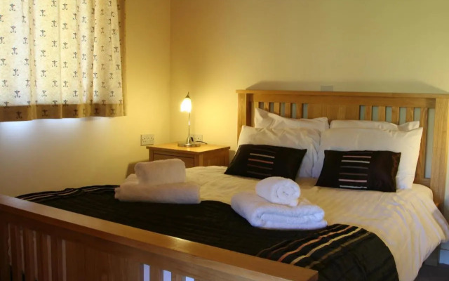 Logierait Pine Lodges - Apartments