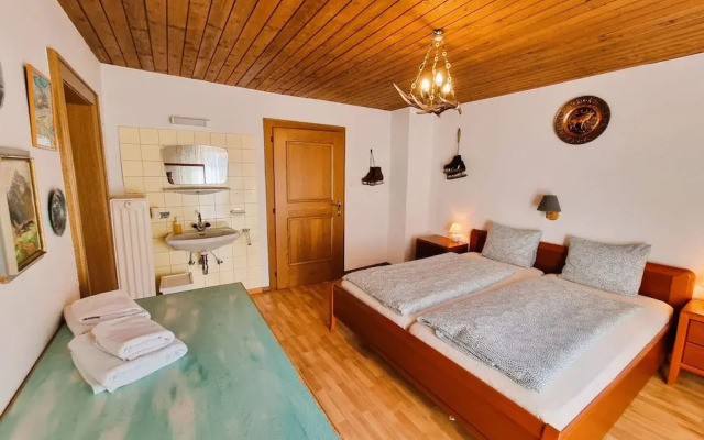 Spacious House In Fugen With Terrace