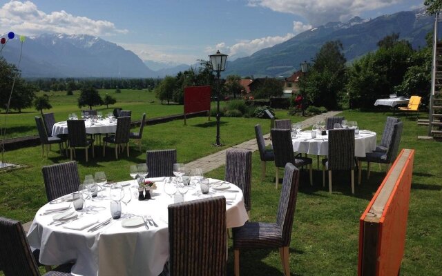 Hotel Restaurant Schlössli Sax