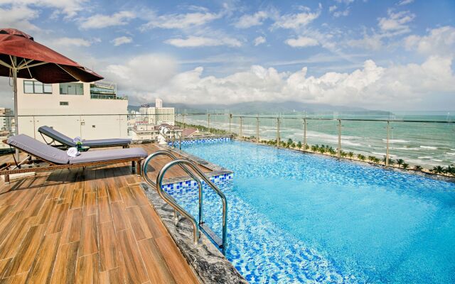 Halina Hotel & Apartment