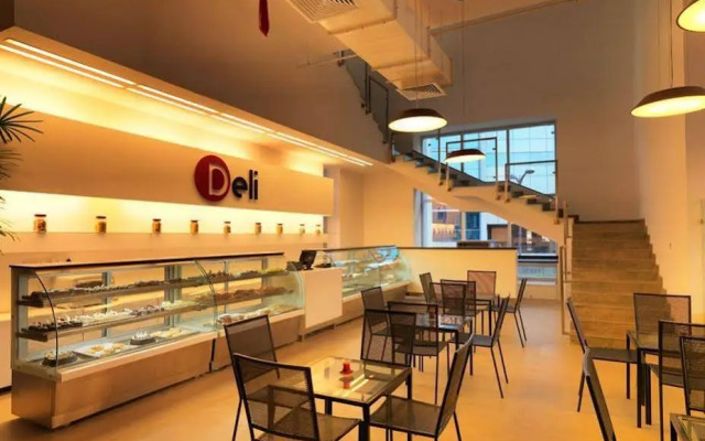 24 Tech Hotel