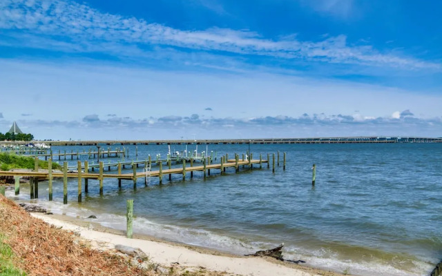 Choptank River Beach Home w/ Pier in Cambridge!