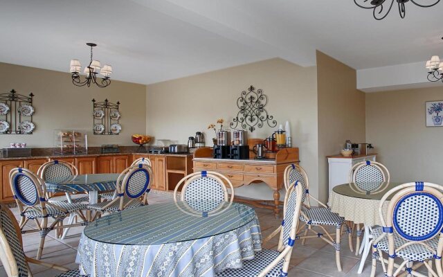 Carmel Bay View Inn