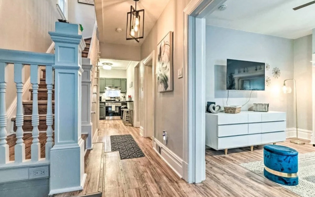 Delightful Pittsburgh Home Near Sports Stadiums!