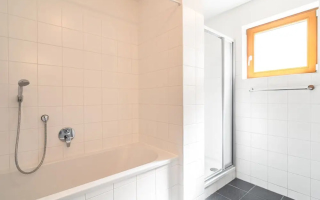 Cozy Apartment in Rauris near Forest