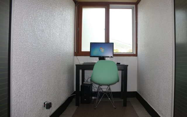 Seoul Tower Family Guesthouse