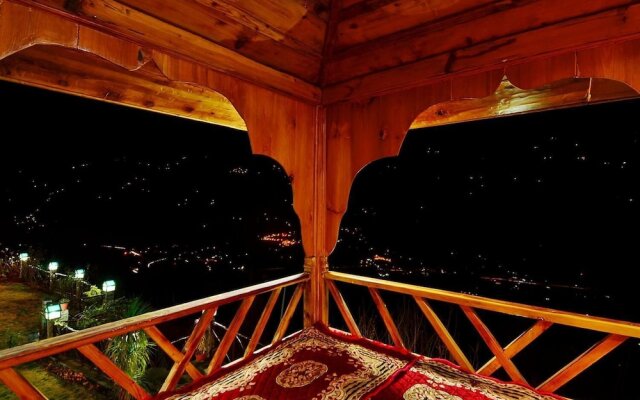 Himalayan Kothi Kais