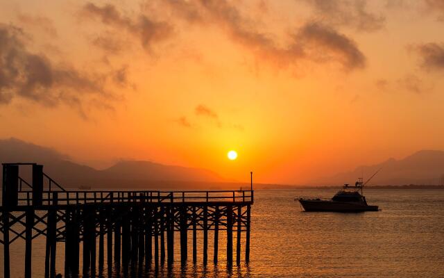 Ketapang Indah Hotel