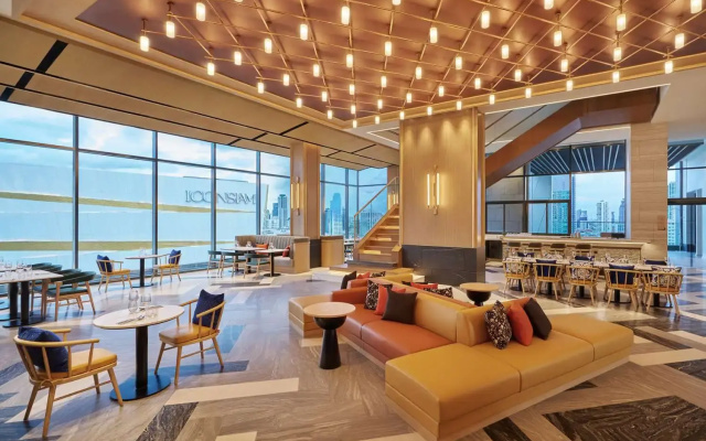 Hilton Garden Inn Bangkok Riverside