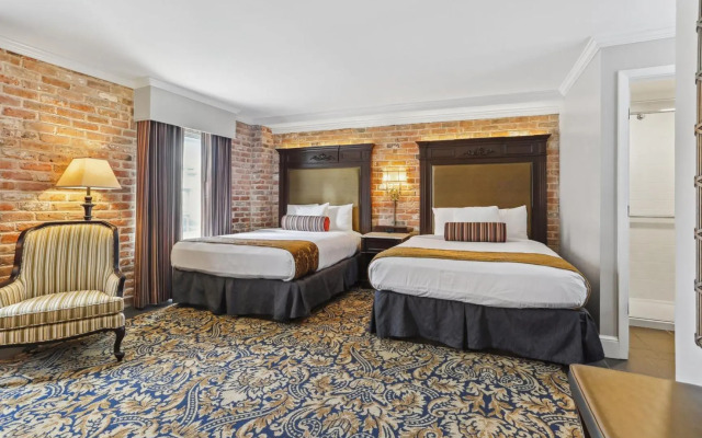 Place d'Armes Hotel