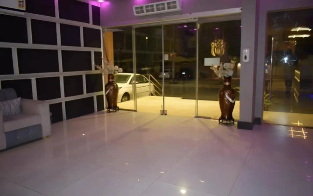 Celine Al Motamaiza Furnished Apartment