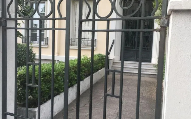 Nice Bas Cimiez Free Parking