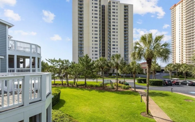 Brighton Tower 1909 3br 3ba Oceanfront 3 Bedroom Condo by RedAwning