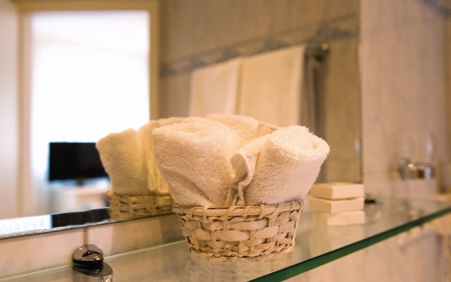 Intourhotel