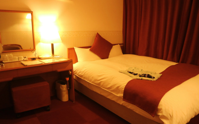 Plaza Hotel Tosu