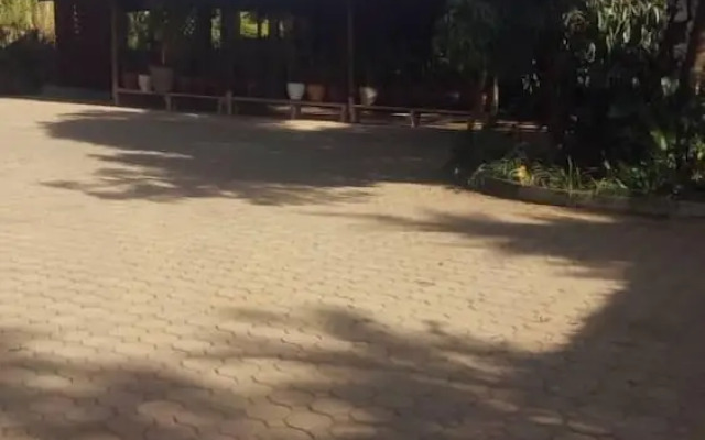 Pamoja Expeditions Lodge