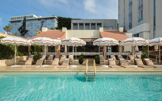 Sunset Tower Hotel