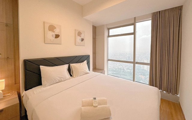 Stunning And Simply 2Br At Grand Sungkono Lagoon Apartment