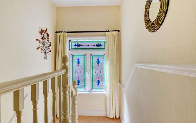 Cozy Holiday Home in Morval With Private Garden