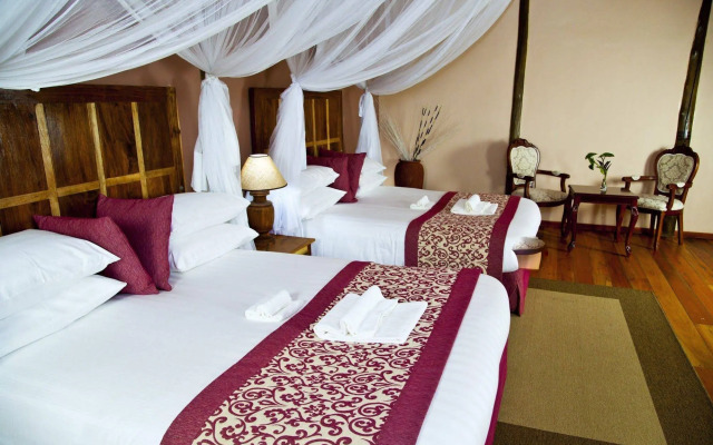 Crater Safari Lodge