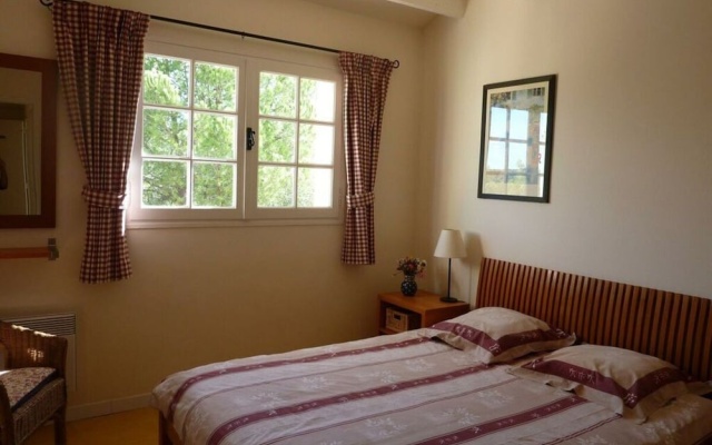 Villa des Cigales – Guest Rooms – Oberrieden