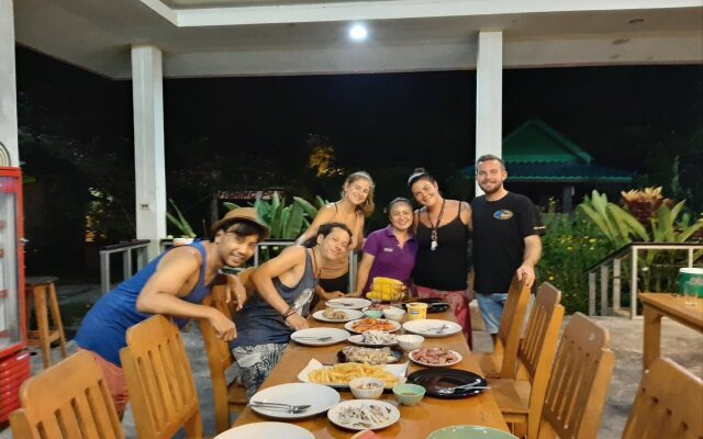 Phangan Farm Stay Resort