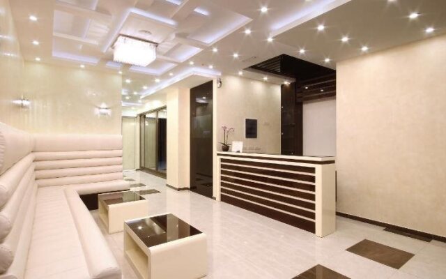 Hotel Shine
