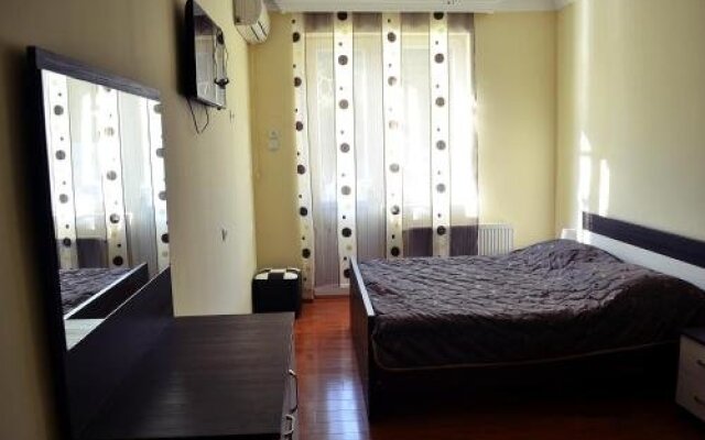 Hotel Jachvis Khidi