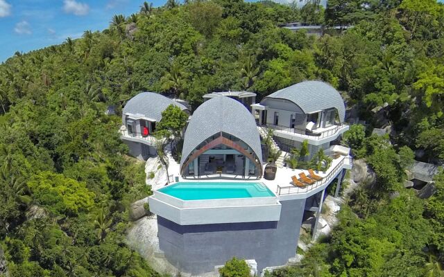 Villa Moonshadow