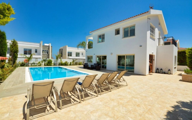 Blue Sea Villa