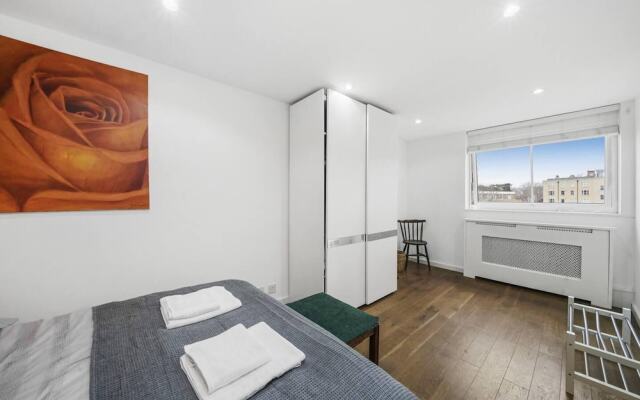 Livestay- Trendy 1bed With Balcony in Westminster
