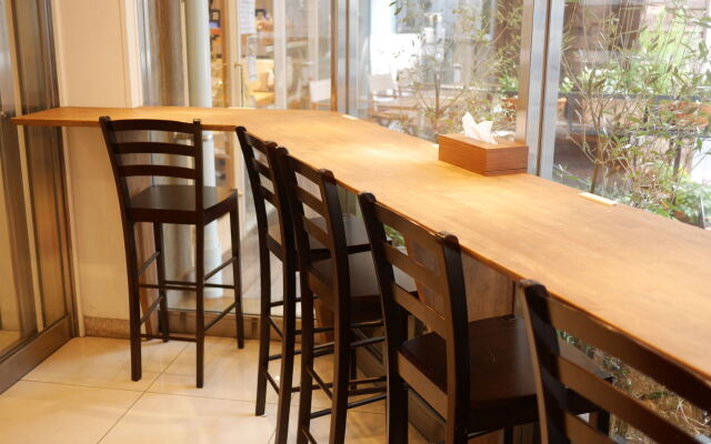Hiroshima Peace Hotel - Hostel